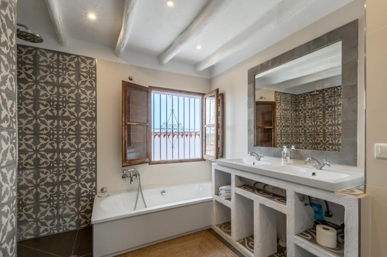 Town House With Roof Terrace And Plunge Pool Villa Alcaucin Ngoại thất bức ảnh